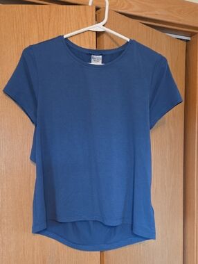 Athleta Blue Short Sleeve Tee